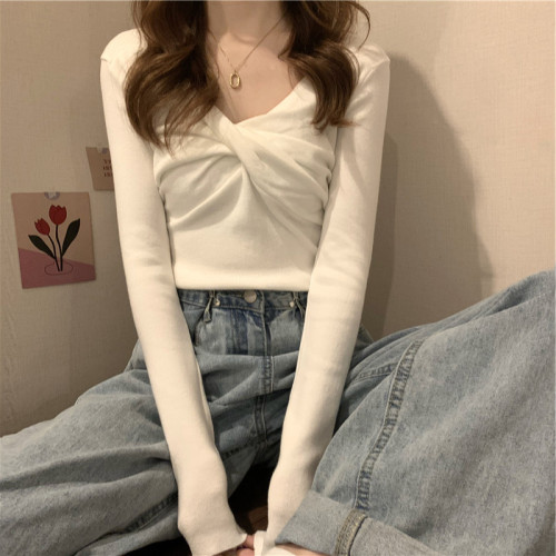 針織衫女設計感小衆春秋長袖內搭V領修身洋氣別致打底衫上衣ins潮