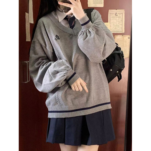 倫敦往事毛衣 軟糯V領刺綉套頭JK製服 校供學院風校供感直筒長袖