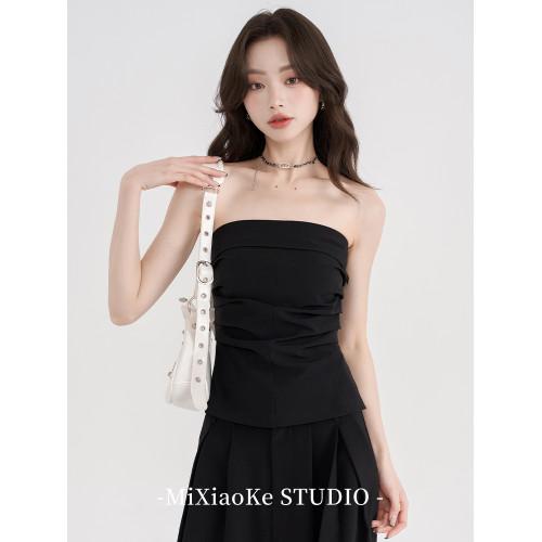 羋小可無袖黑色抹胸背心女夏季套裝一字肩上衣辣妹穿搭外穿小個子