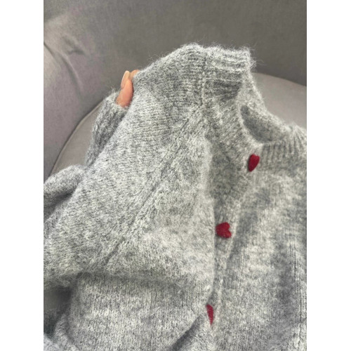 灰色愛心釦子毛衣外套女2025春季新款高級感寬松圓領針織開衫上衣