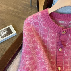 小香風外套粉色格子軟糯毛衣女早春2025新款韓系溫柔短款針織開衫