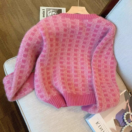 小香風外套粉色格子軟糯毛衣女早春2025新款韓系溫柔短款針織開衫 小香風外套粉色格子軟糯毛衣女早春2025新款韓系溫柔短款針織開衫