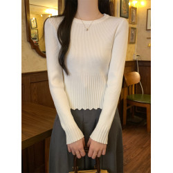 秋冬新款法式緊身圓領黑色坑條上衣女內搭高級感針織打底衫毛衣潮