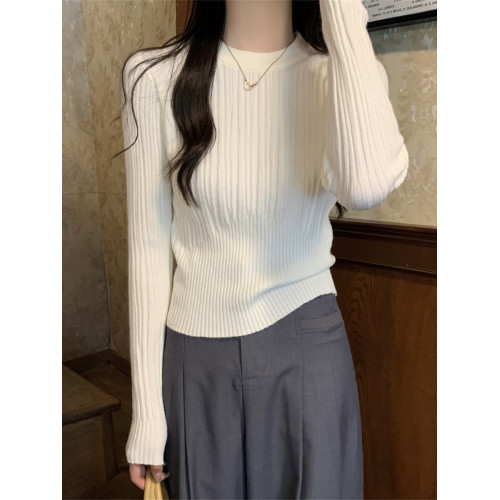 法式圓領黑色長袖毛衣衫女秋冬高級設計感純欲針織打底衫歐貨上衣 法式圓領黑色長袖毛衣衫女秋冬高級設計感純欲針織打底衫歐貨上衣