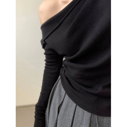 性感斜領針織衫女秋冬不規則設計感毛衣一字露肩修身收腰好看上衣