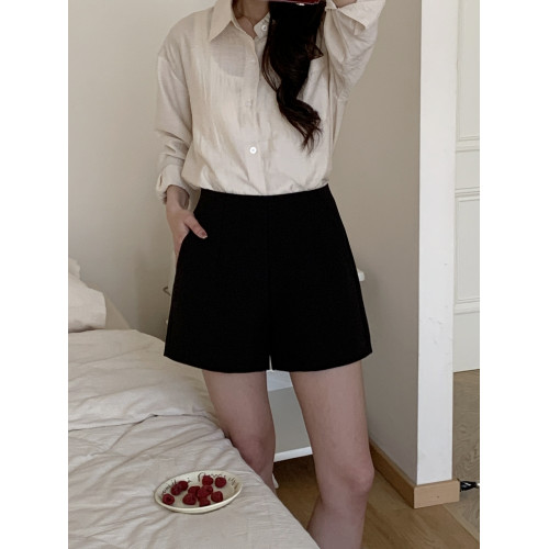 春季黑色西裝短褲女2025新款春秋高腰顯瘦顯腿長百搭外穿a字靴褲