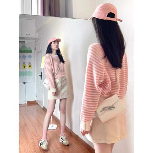 粉色多巴胺減齡毛衣女2025秋季慵懶風時尚氣質上衣寬松短款針織衫 粉色多巴胺減齡毛衣女2025秋季慵懶風時尚氣質上衣寬松短款針織衫