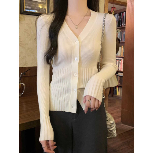 小香風灰色針織開衫女秋冬高級感內搭軟糯親膚毛衣外套v領上衣潮 小香風灰色針織開衫女秋冬高級感內搭軟糯親膚毛衣外套v領上衣潮