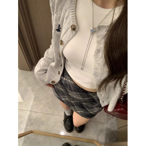 灰色新款韓系粗麻花刺綉針織開衫女2025春秋季學院風短款外套上衣 灰色新款韓系粗麻花刺綉針織開衫女2025春秋季學院風短款外套上衣