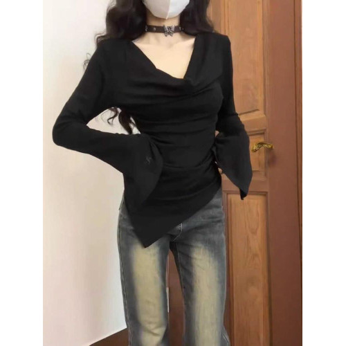 黑色緊身不規則長袖一字領露肩上衣女2025春秋修身短款設計感上衣 黑色緊身不規則長袖一字領露肩上衣女2025春秋修身短款設計感上衣