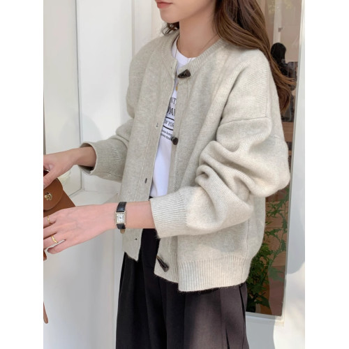 花卡色氣質高級感牛角釦毛衣開衫女秋冬新款韓系寬松百搭針織外套 花卡色氣質高級感牛角釦毛衣開衫女秋冬新款韓系寬松百搭針織外套