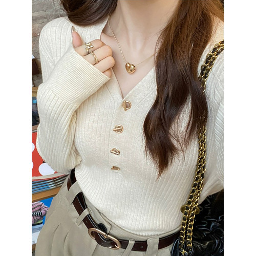 高級感V領針織打底衫女秋冬2025春季坑條洋氣軟糯毛衣ins內搭上衣 高級感V領針織打底衫女秋冬2025春季坑條洋氣軟糯毛衣ins內搭上衣