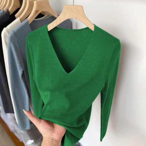 秋季V領羊毛內搭針織衫女修身細針氣質軟糯打底衫長袖雞心領毛衣 秋季V領羊毛內搭針織衫女修身細針氣質軟糯打底衫長袖雞心領毛衣