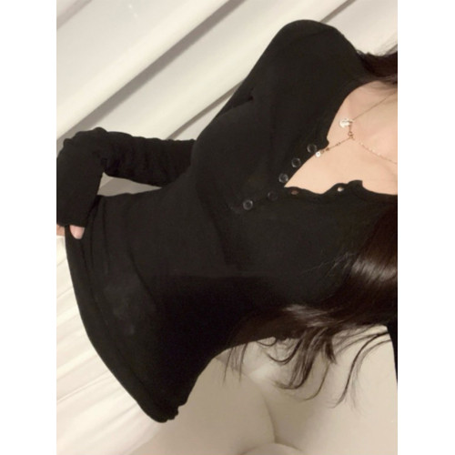 韓系ins純欲性感半開領紐釦修身長袖T恤打底衫女春秋心機顯胸上衣