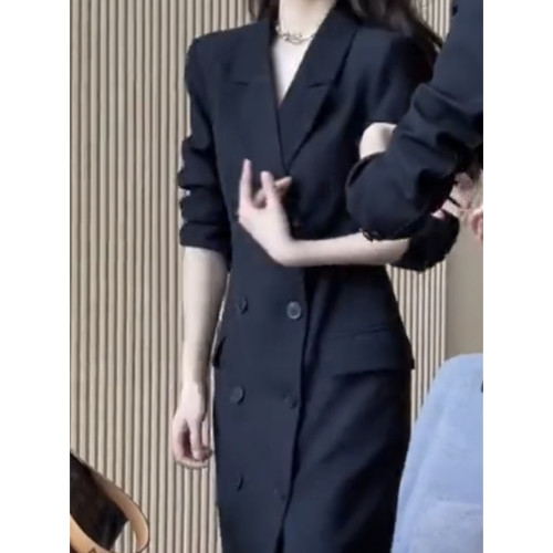 網紅爆款時尚氣質小個子風衣裙2023秋新款韓版雙排釦中長款西裝裙