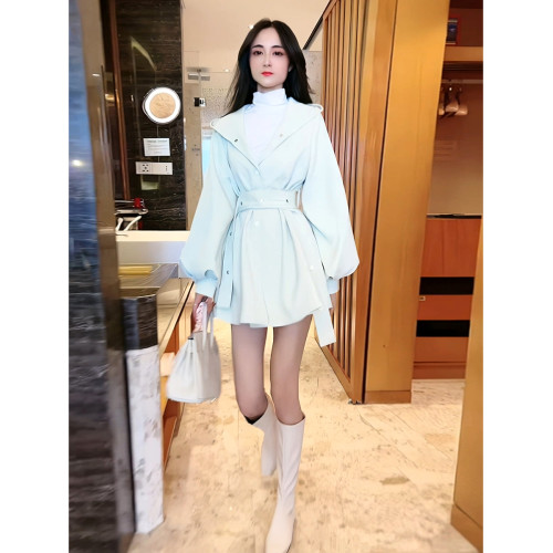 慵懶風小個子風衣外套女2025年春秋新款寬松短款連帽鬭篷收腰大衣