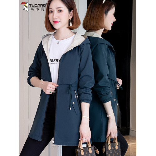 啄木鳥品牌早秋風衣外套女士中長款春秋2025秋季新款媽媽上衣洋氣