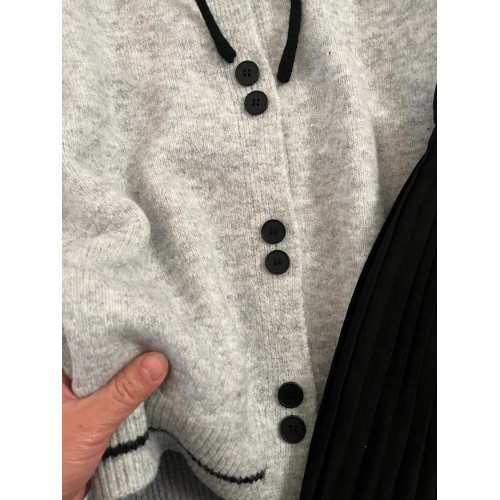 miu系溫柔蝴蝶結針織開衫女韓版簡約百搭圓領毛衣外套軟糯針織衫 miu系溫柔蝴蝶結針織開衫女韓版簡約百搭圓領毛衣外套軟糯針織衫