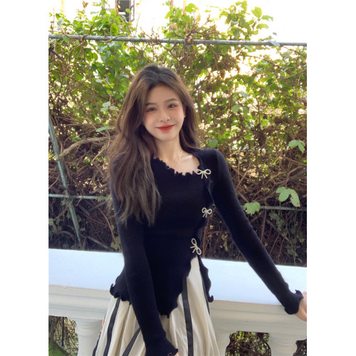 針織衫女裝秋季2025新款別致蝴蝶結側開叉修身氣質顯瘦不規則上衣