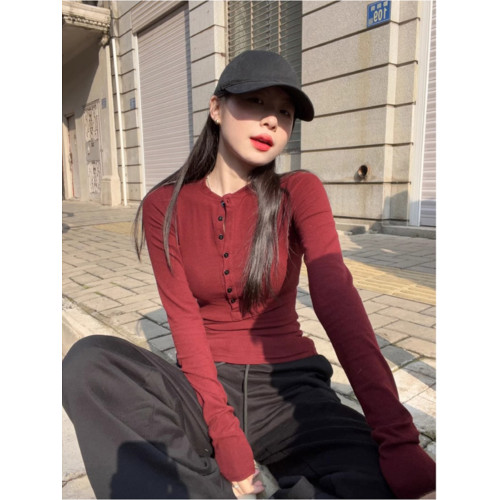 辣妹半開領紅色顯白緊身正肩T恤女內搭打底衫修身上衣V領顯瘦長袖 辣妹半開領紅色顯白緊身正肩T恤女內搭打底衫修身上衣V領顯瘦長袖