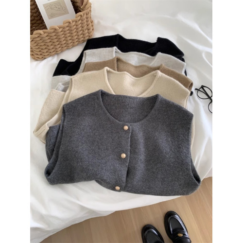 法式復古小金釦圓領針織馬甲女寬松韓系百搭溫柔顯瘦秋冬曡穿毛衣