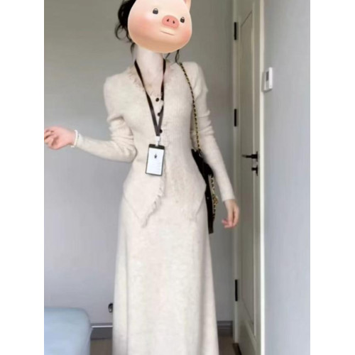 兩件套設計感v領流蘇單排釦修身針織開衫半身長裙套裝氣質女秋冬 兩件套設計感v領流蘇單排釦修身針織開衫半身長裙套裝氣質女秋冬