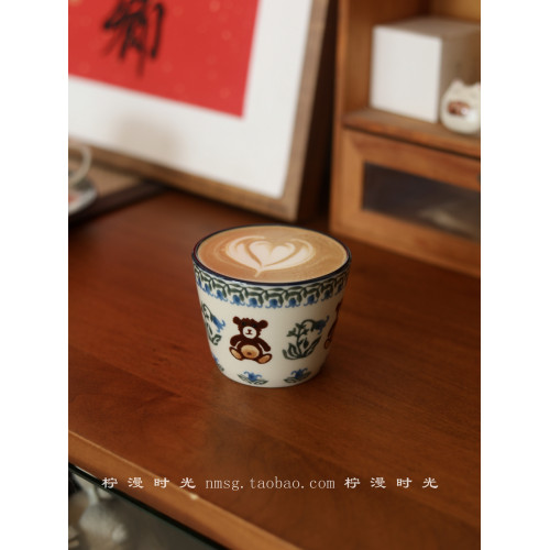 溫暖中古風鈴蘭小熊陶瓷咖啡杯拿鐵杯手握杯伴手禮禮物 230ml 溫暖中古風鈴蘭小熊陶瓷咖啡杯拿鐵杯手握杯伴手禮禮物 230ml