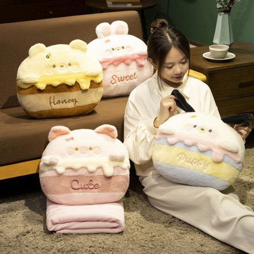 可愛卡通動物蛋糕抱枕三合一可插手少女心暖手捂宿舍辦公室抱枕毯 可愛卡通動物蛋糕抱枕三合一可插手少女心暖手捂宿舍辦公室抱枕毯