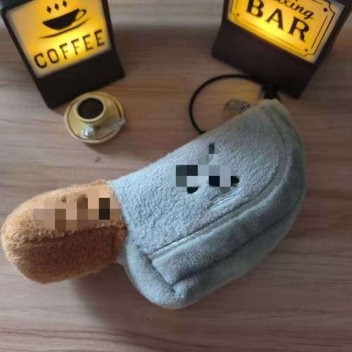 創意原創小刀毛絨耳機包掛件搞笑刀具迷你收納包玩偶掛飾鑰匙扣 創意原創小刀毛絨耳機包掛件搞笑刀具迷你收納包玩偶掛飾鑰匙扣