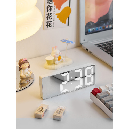 ins風LED時鍾創意電腦桌面學生宿舍電競房辦公室裝飾擺件房間好物 ins風LED時鍾創意電腦桌面學生宿舍電競房辦公室裝飾擺件房間好物
