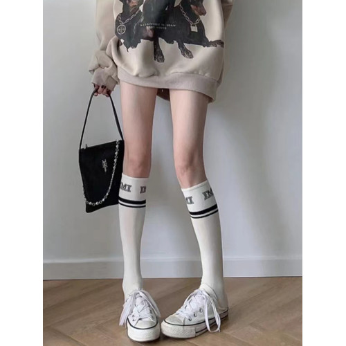 字母條紋小腿襪JK春秋季純棉襪子日系學院風中筒襪瘦腿長襪壓力襪 字母條紋小腿襪JK春秋季純棉襪子日系學院風中筒襪瘦腿長襪壓力襪