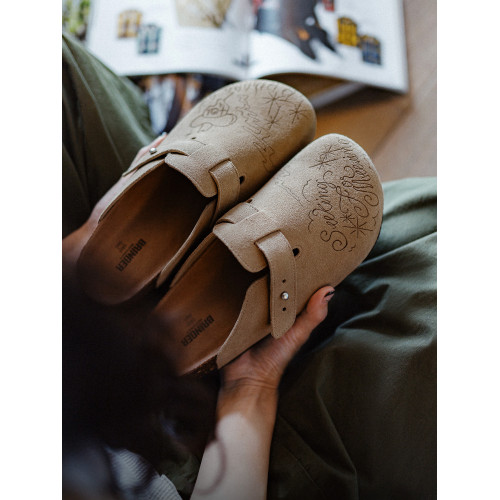 馬登插畫版穆勒鞋室外軟木休閒包頭涼拖外穿懶人一腳蹬厚底鞋女秋 馬登插畫版穆勒鞋室外軟木休閒包頭涼拖外穿懶人一腳蹬厚底鞋女秋