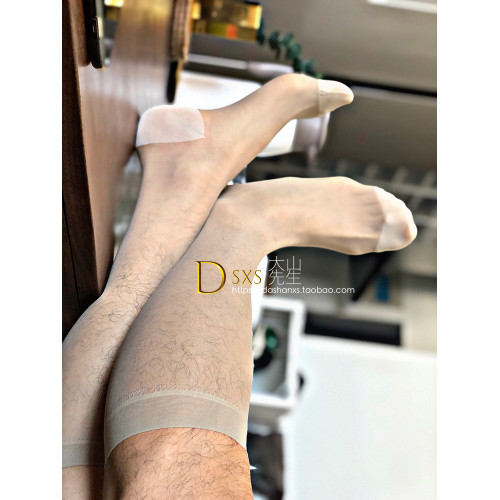 新款大山先生素面高筒男絲襪超薄日絲帶腳跟日本正裝男絲襪壓力襪 新款大山先生素面高筒男絲襪超薄日絲帶腳跟日本正裝男絲襪壓力襪