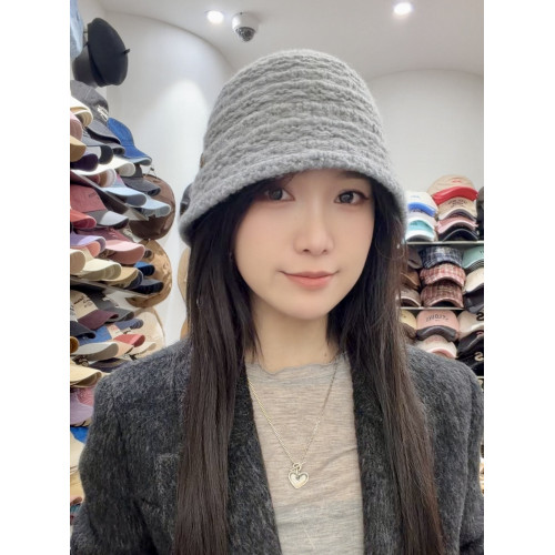 【the hat】韓國東大門【一抹色彩】羊毛後開叉金標羊毛帽1019 【the hat】韓國東大門【一抹色彩】羊毛後開叉金標羊毛帽1019