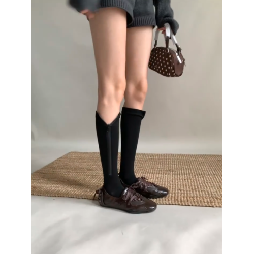 啊啊啊！.超愛運動壓力拉鍊襪~更適合運動黨的專業塑形壓力襪！