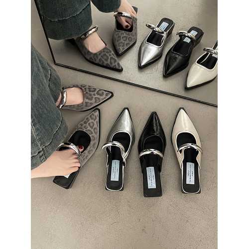 復古舒適尖頭金屬釦包頭半拖女2025春新款一腳蹬坡跟外穿穆勒涼拖 復古舒適尖頭金屬釦包頭半拖女2025春新款一腳蹬坡跟外穿穆勒涼拖