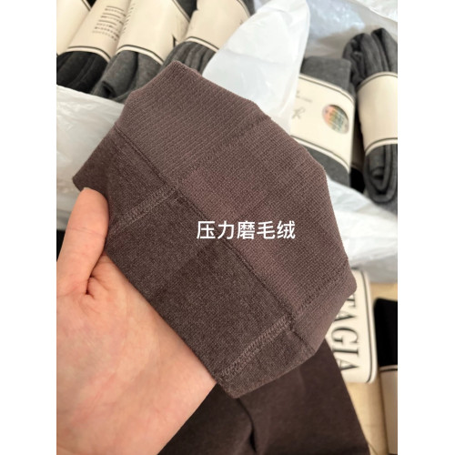 St韓國訂單款磨毛保暖連腳襪壓力襪外穿打底褲襪子咖啡色300g St韓國訂單款磨毛保暖連腳襪壓力襪外穿打底褲襪子咖啡色300g