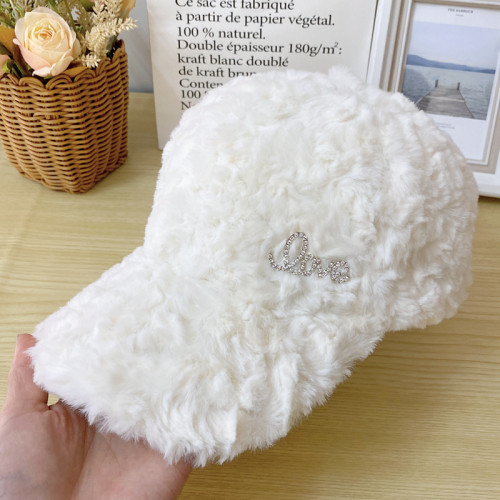 兔毛帽子女秋冬天加厚保暖棒球帽韓版鑲鑽字母M鴨舌帽百搭毛絨帽 兔毛帽子女秋冬天加厚保暖棒球帽韓版鑲鑽字母M鴨舌帽百搭毛絨帽