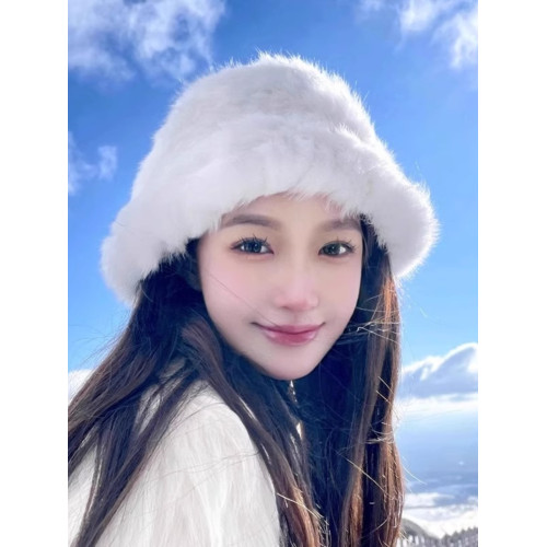 東北哈爾濱長白山旅行穿搭兔毛帽子女毛毛保暖防寒保暖顯臉小帽子 東北哈爾濱長白山旅行穿搭兔毛帽子女毛毛保暖防寒保暖顯臉小帽子