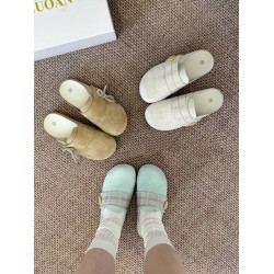 秋冬氛圍感的神!真的好適合通勤~印花紐釦軟糯舒適跟腳百搭勃肯鞋