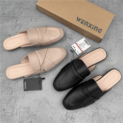 包頭半拖鞋女外穿2025新款方頭平跟涼鞋無後跟懶人平底穆勒鞋