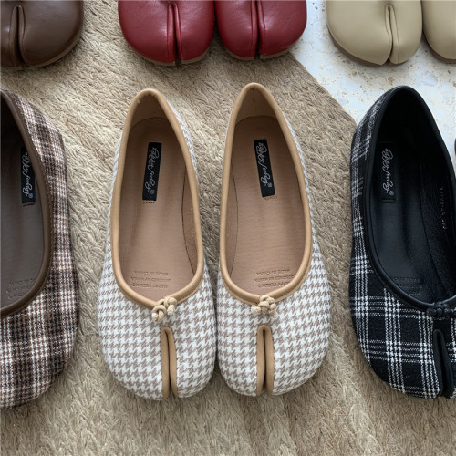 平底鞋單鞋女鞋子豆豆鞋法式鞋秋冬新款網紅豬蹄鞋分趾鞋穆勒鞋女