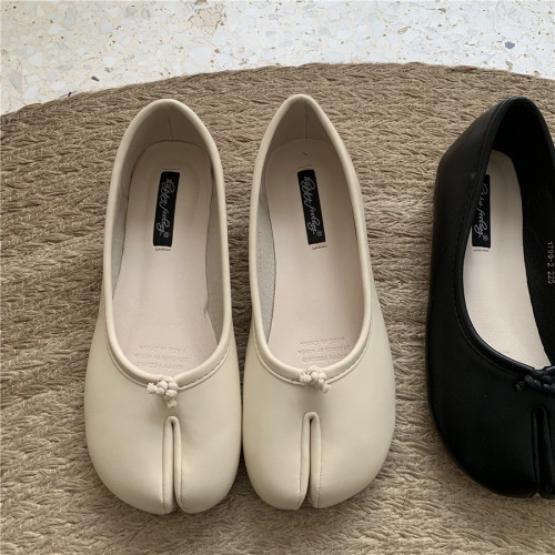 平底鞋單鞋女鞋子豆豆鞋法式鞋秋冬新款網紅豬蹄鞋分趾鞋穆勒鞋女