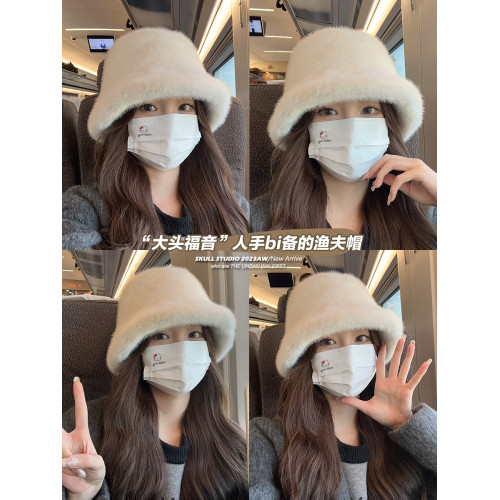 大頭圍毛毛帽子毛絨漁夫帽秋冬白色毛茸茸水桶帽素顔遮臉大碼大號 大頭圍毛毛帽子毛絨漁夫帽秋冬白色毛茸茸水桶帽素顔遮臉大碼大號