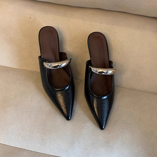 牛皮版~法式尖頭坡跟金屬釦一字帶包頭半拖鞋女外穿一腳蹬穆勒鞋