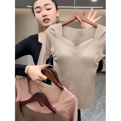 2024秋冬新款女士玻尿酸美膚衣秋冬外穿打底衣無痕帶胸墊保暖內衣 2024秋冬新款女士玻尿酸美膚衣秋冬外穿打底衣無痕帶胸墊保暖內衣