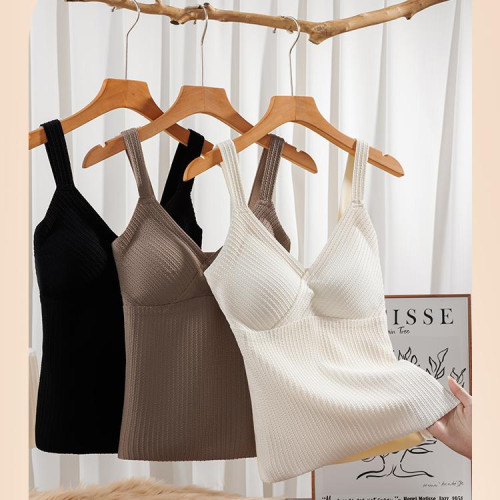 德絨加厚防寒保暖背心女帶胸墊一體式秋冬大碼顯瘦磨毛無痕打底衫 德絨加厚防寒保暖背心女帶胸墊一體式秋冬大碼顯瘦磨毛無痕打底衫