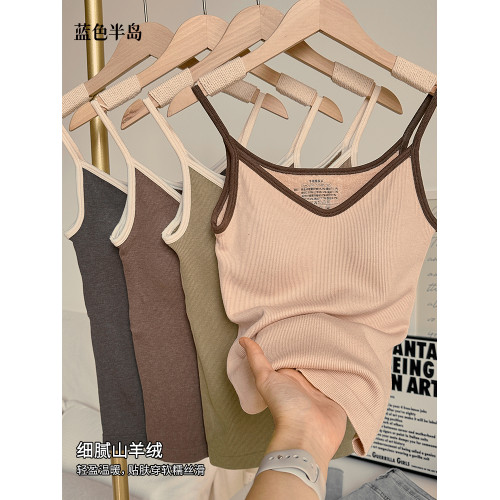 保暖背心女秋冬無痕打底羊絨高彈女士打底秋衣親膚透氣帶罩杯女生 保暖背心女秋冬無痕打底羊絨高彈女士打底秋衣親膚透氣帶罩杯女生