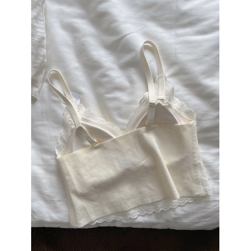 Kbra法式蕾絲保暖背心女2025新款秋冬季帶胸墊吊帶內搭外穿打底衫 Kbra法式蕾絲保暖背心女2025新款秋冬季帶胸墊吊帶內搭外穿打底衫