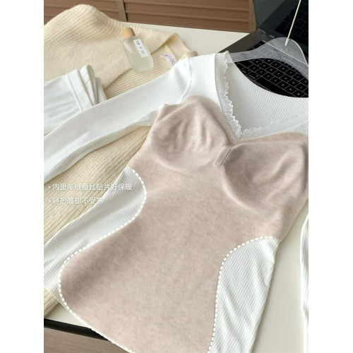 羊絨蠶絲保暖內衣女帶胸墊加絨加厚秋衣秋褲免穿文胸套裝秋冬上衣 羊絨蠶絲保暖內衣女帶胸墊加絨加厚秋衣秋褲免穿文胸套裝秋冬上衣